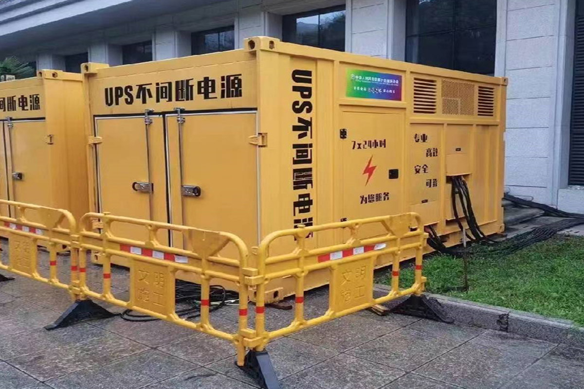 双桥发电机租赁施工现场
